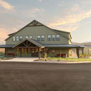Hidden Springs Resort